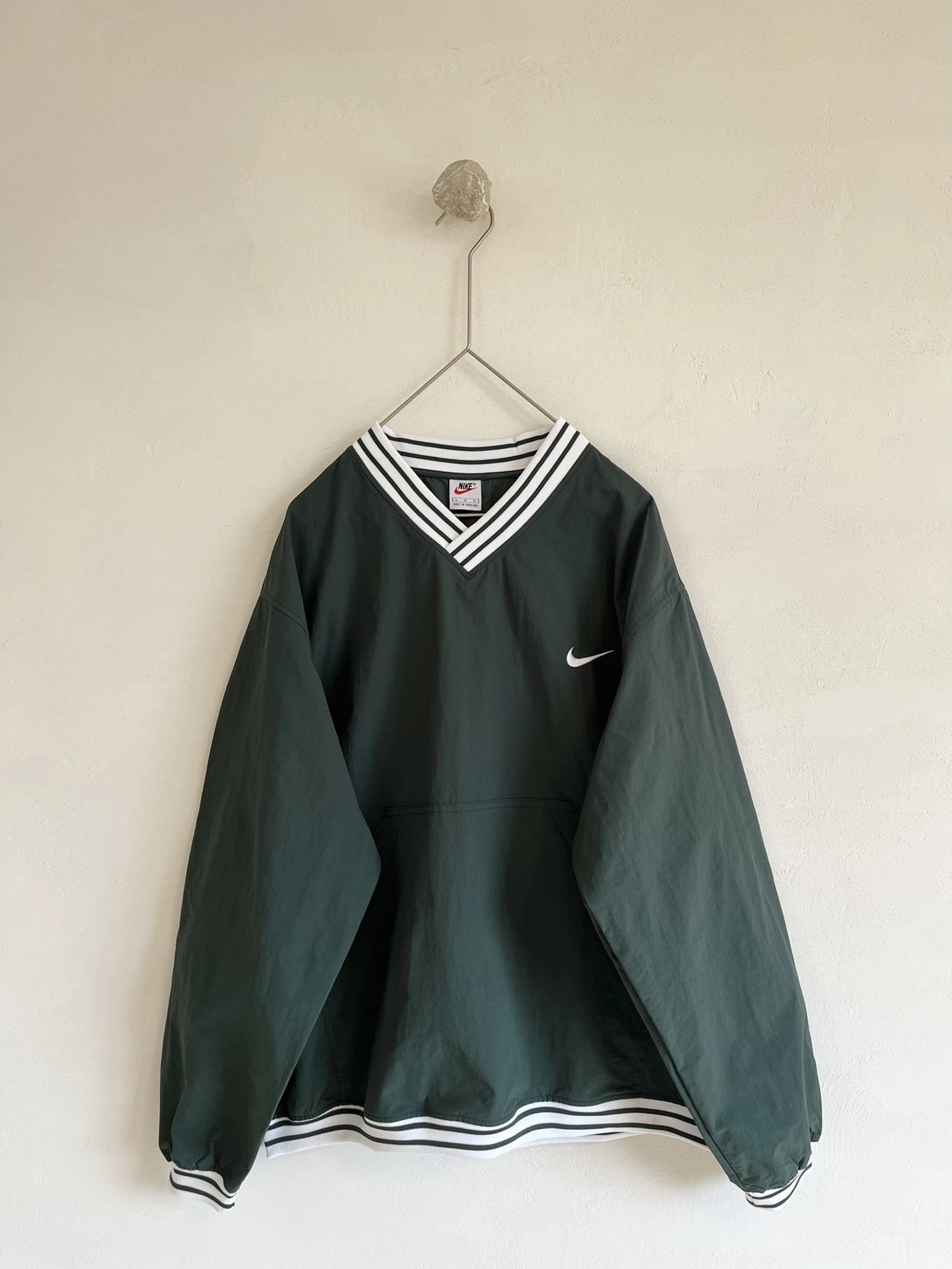 Nike Jackets V-Neck Striped-Trim Pullover Windbreaker image 4
