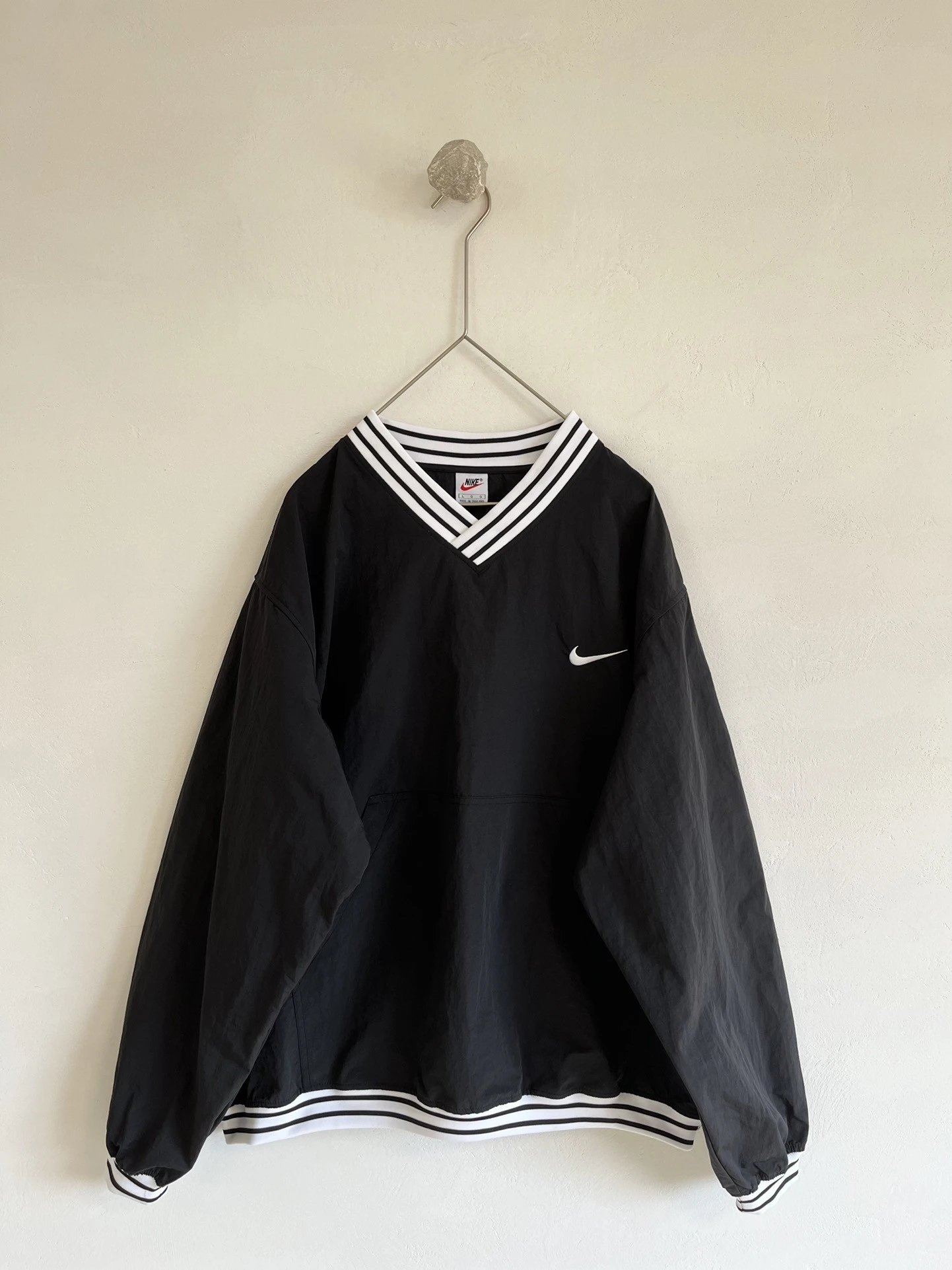 Nike Jackets V-Neck Striped-Trim Pullover Windbreaker image 2
