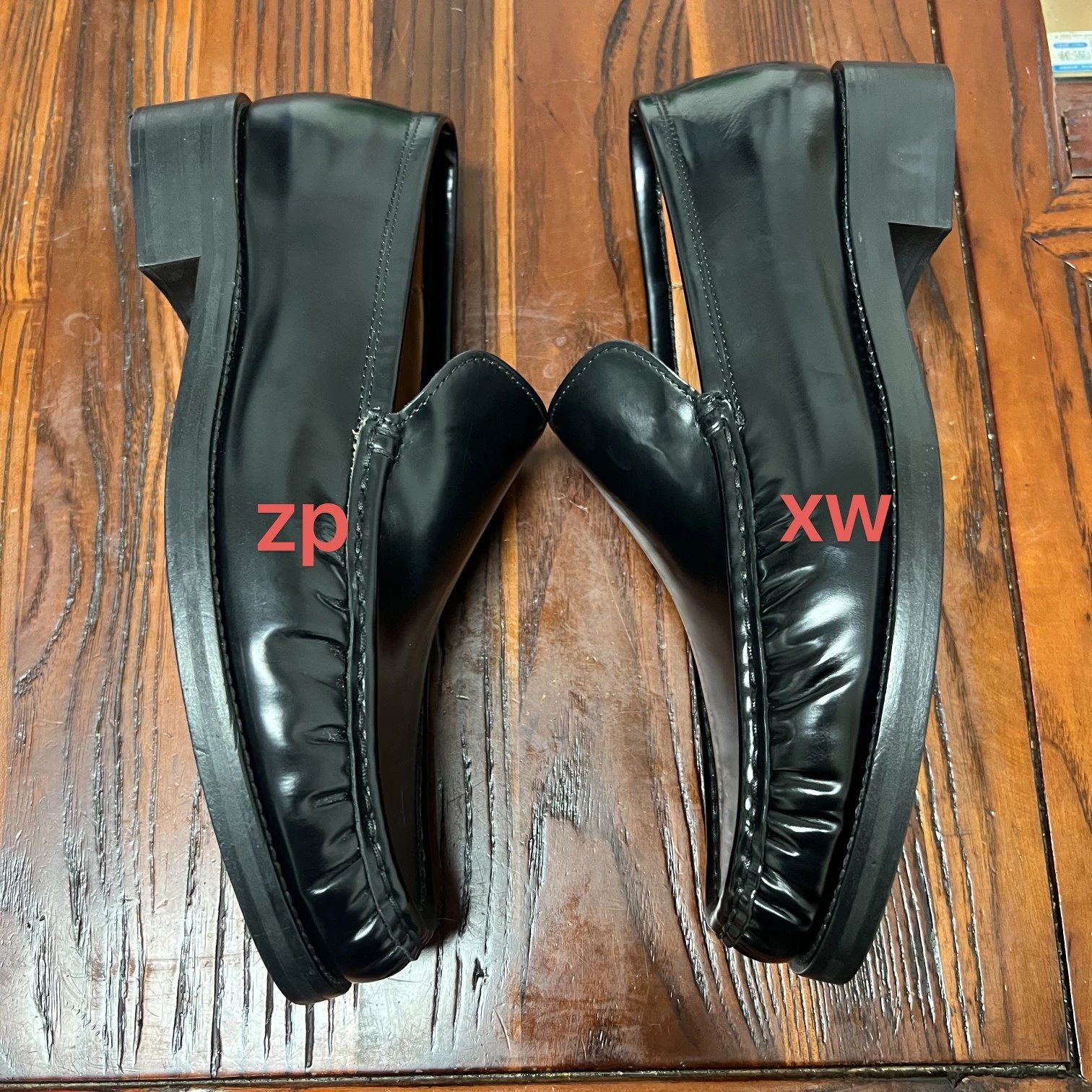 Acne Studios Logo-Embossed Patent Leather Loafers Black - 25