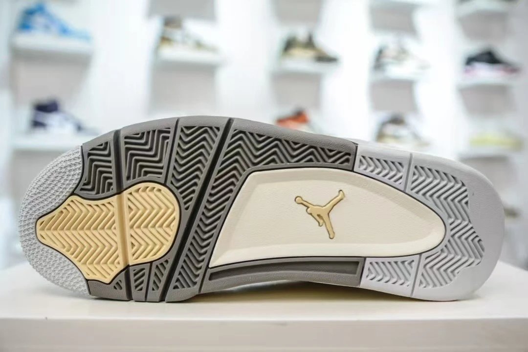 GX版纯原 Air Jordan AJ4 SE Craft 兔年限定灰兔子 圈内最强四代 全套原纸板楦头开发 原厂皮料加持 确保原汁原味 完美呈现四代版型 一比一鞋头弧度高度鞋身弧度 数据细节 7