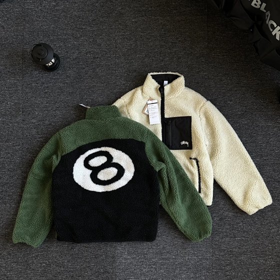 Wear lamb wool jacket on both sides