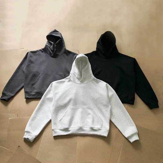 Heavyweight High-Grammage Short Loose Fit Solid Color Sweatshirt