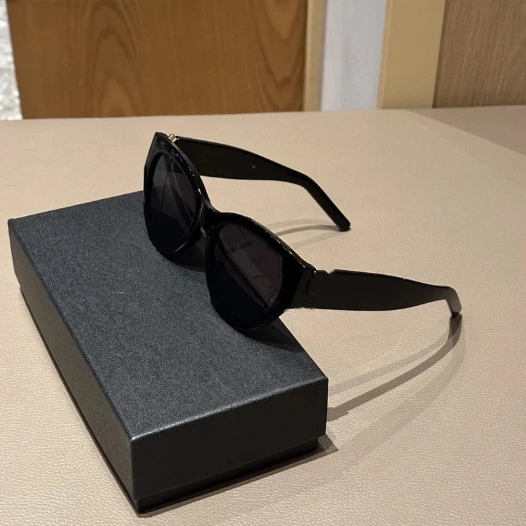 Ladies' black gold sunglasses