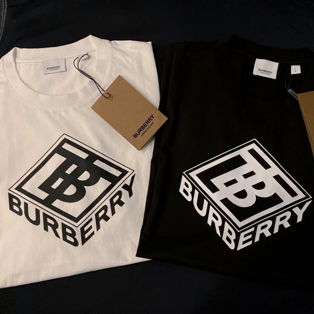 Burberry T-Shirts Crewneck Short-Sleeve Logo Print product detail image 1