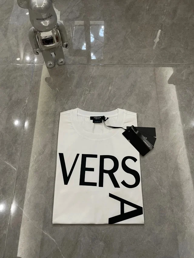 Versace T-Shirts Logo Print Short-Sleeve T-Shirt product detail image 5