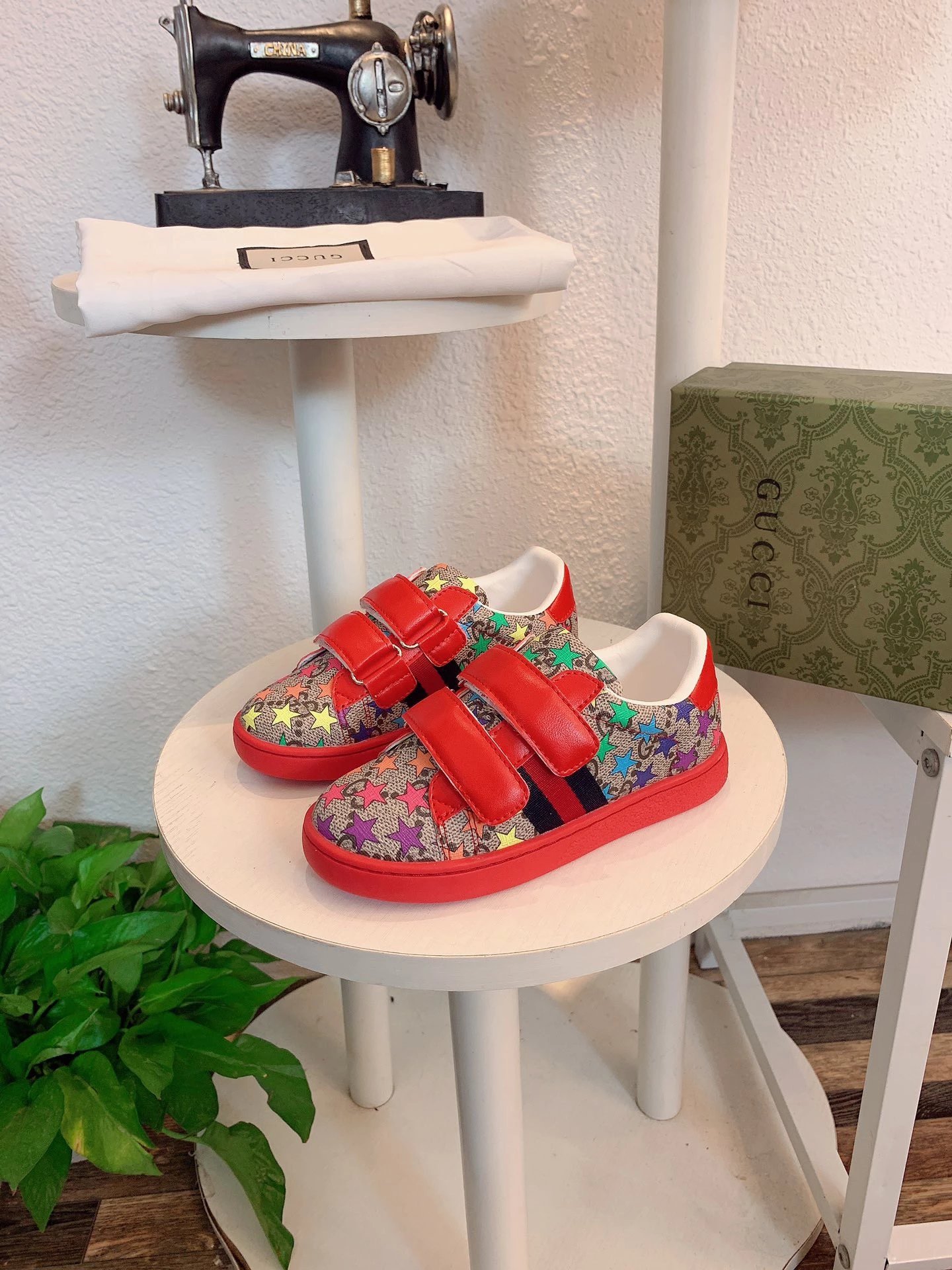 Gucci Sneakers Children's GG canvas web stripe low-top — N