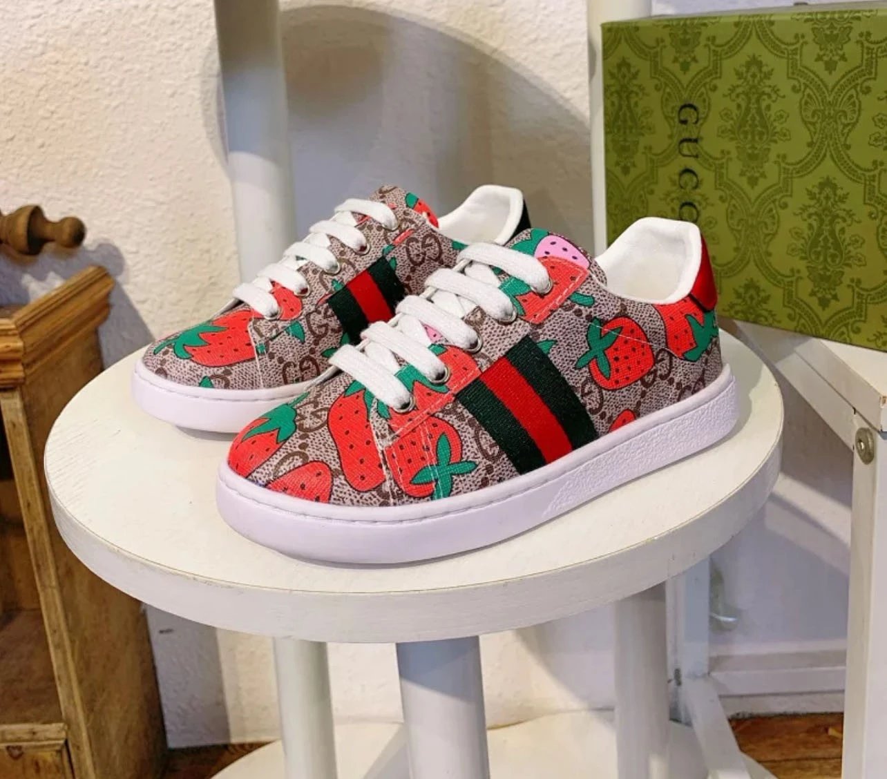 Gucci Sneakers Children's GG canvas web stripe low-top — T