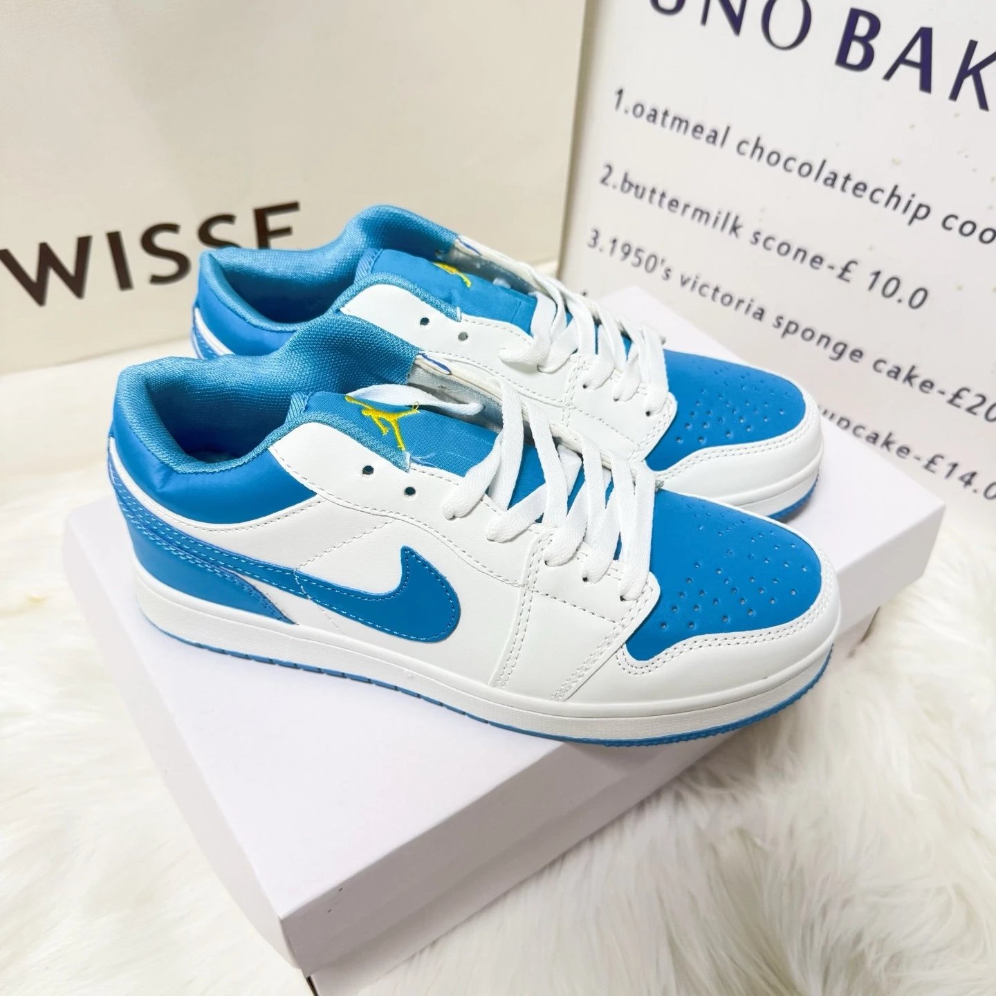 Little Blue White