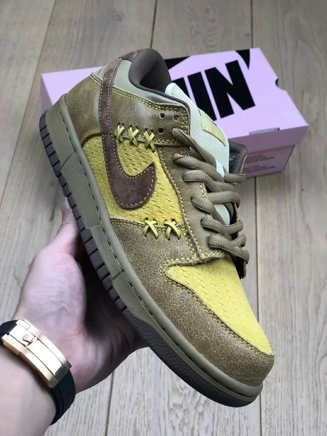 包邮出货耐克Nike SB Dunk Low 上海小笼包合作联名款304292-721