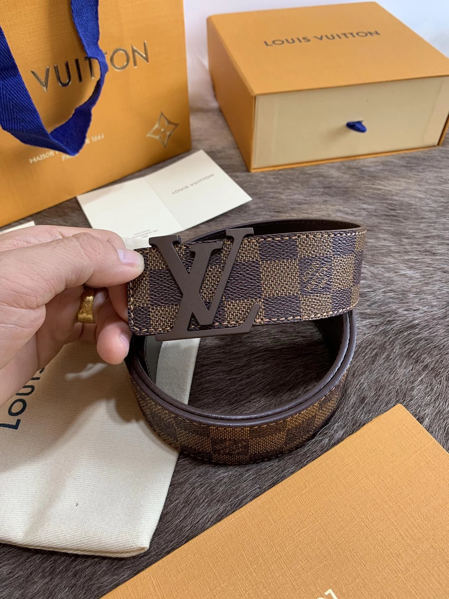 Coffee Grid Coffee Buckle
