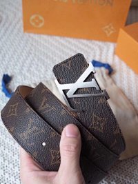 Louis Vuitton Belts (with box) — seller photo 9