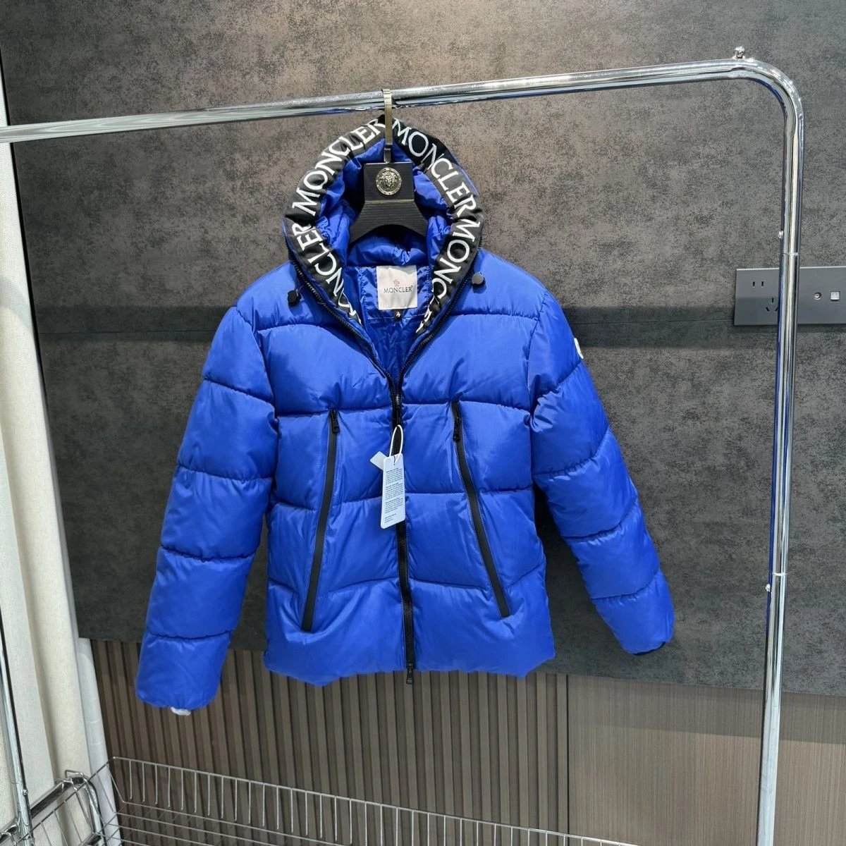 P SKU image