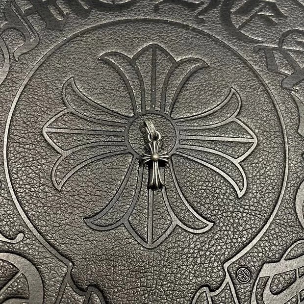 Chrome Hearts Babyfat CH