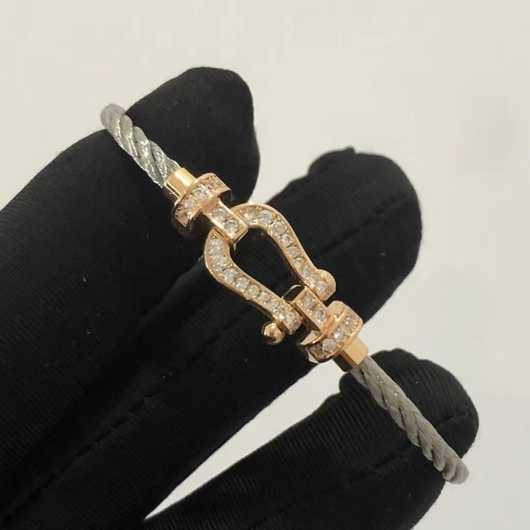 Silver Cord + Full Diamond Gold Horsehoe Buckle (Medium)