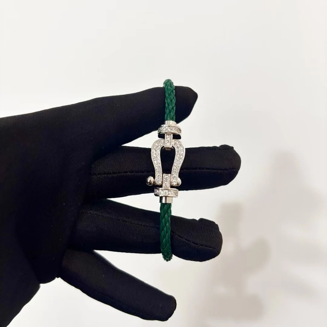 Green Cord + Full Diamond Silver Horsehoe Buckle