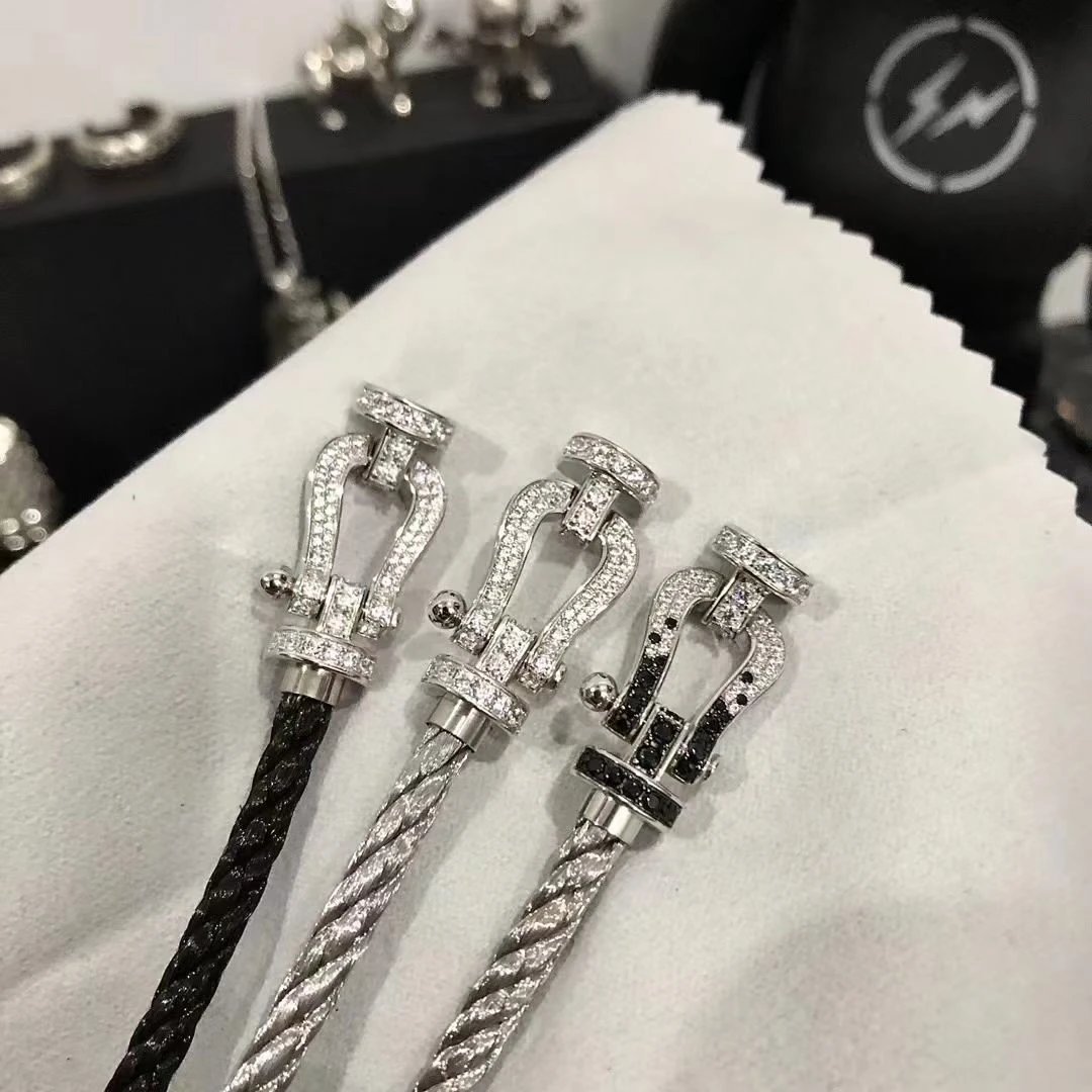 Silver Cord + Custom Panda Black & White Full Diamond Silver Horsehoe Buckle