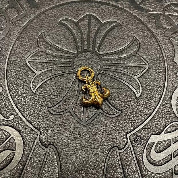 Chrome Hearts necklace