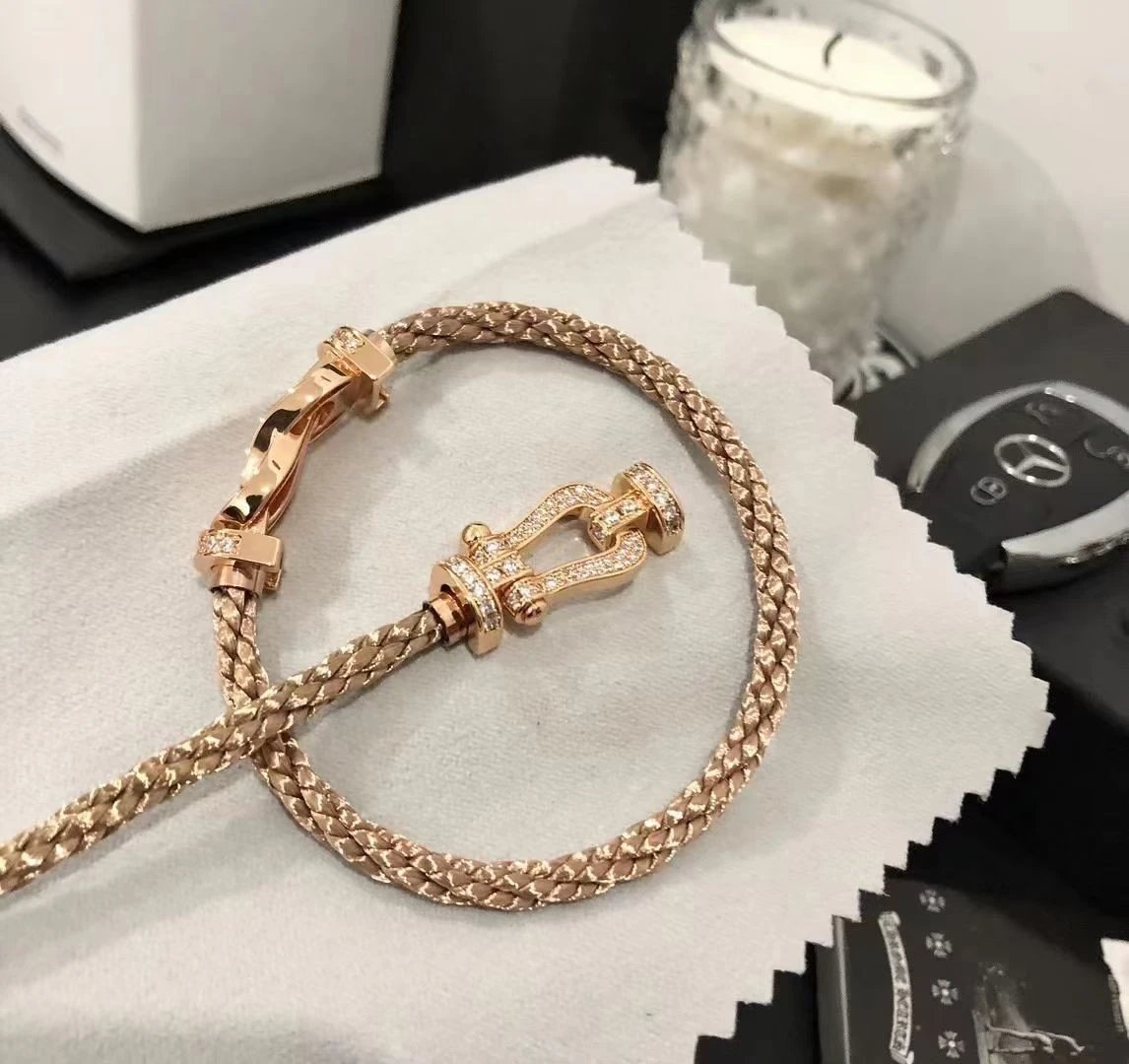 Gold Cord + Full Diamond Gold Horsehoe Buckle