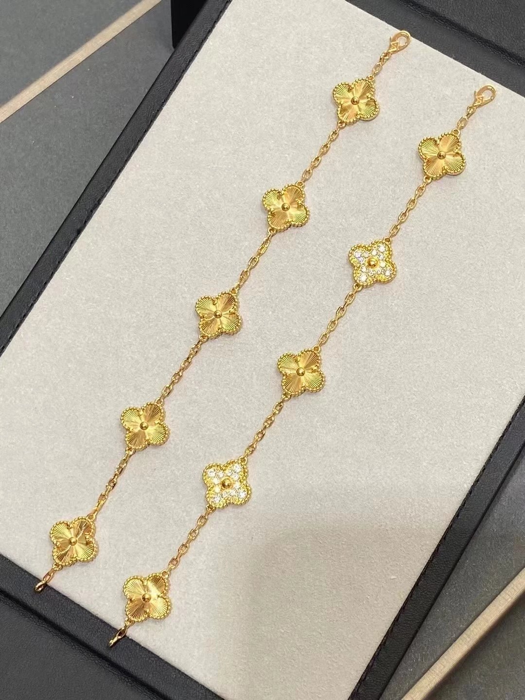 Half gold laser, half diamond