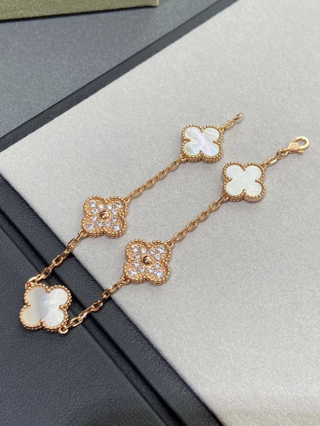 Half White Fritillaria Half Diamond # Rose Gold
