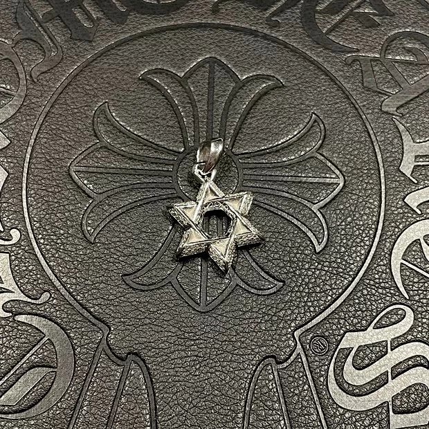 Chrome Hearts necklace