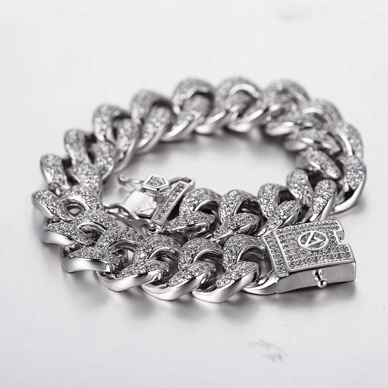 Bracelet from Pikachu Made