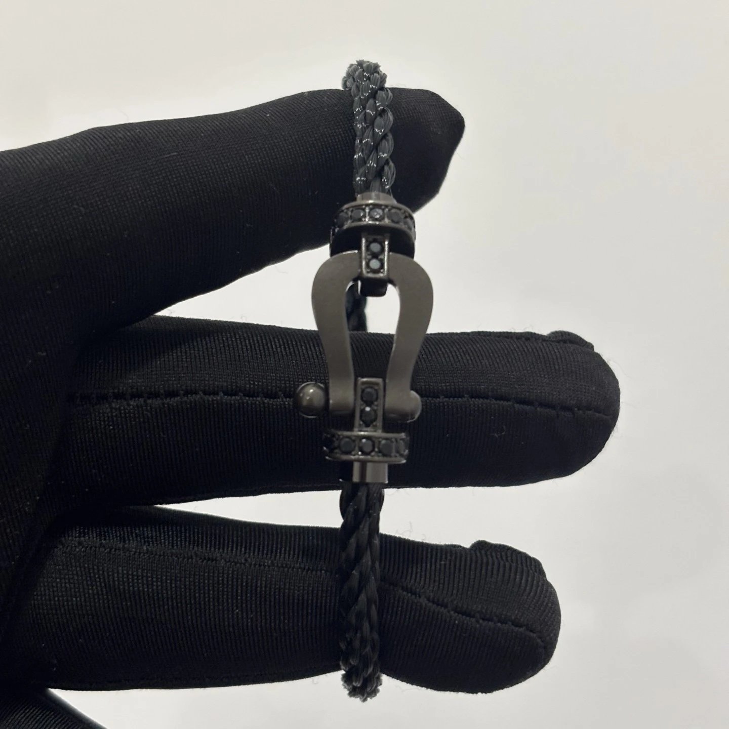 Black Cord + Half-Side Diamond Black Horsehoe Buckle (Black Warrior)