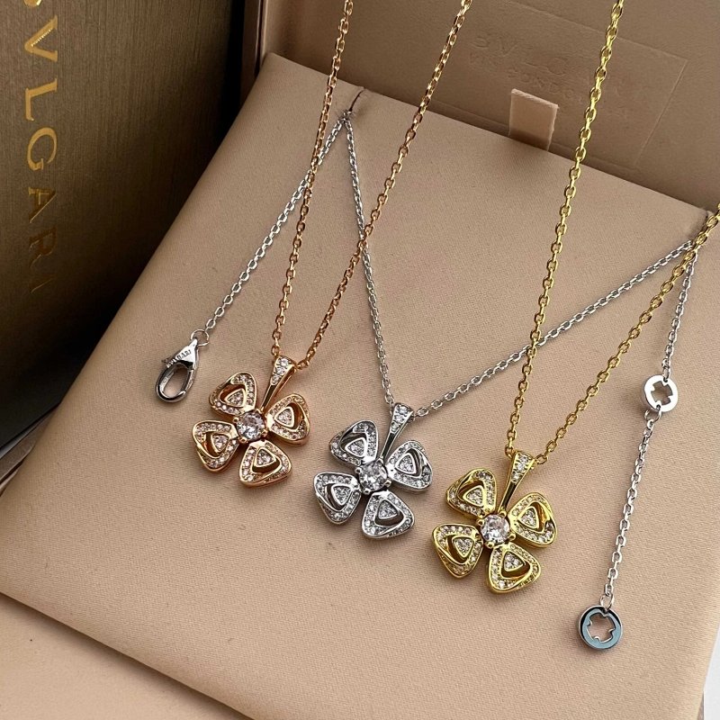 Necklace from Yin Kuang's Shop