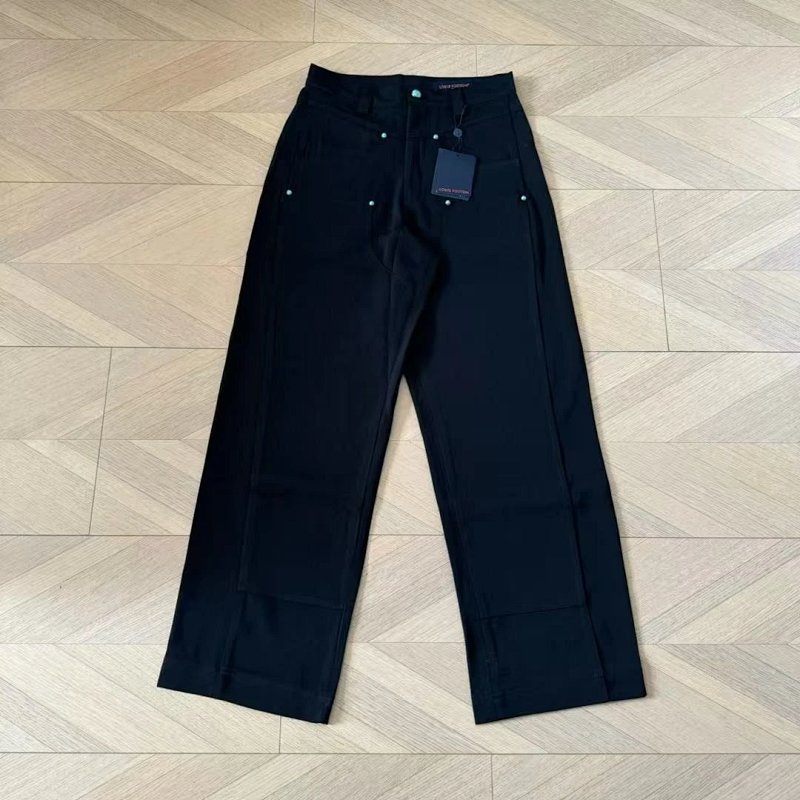 Pants from Yin Kuang's Shop
