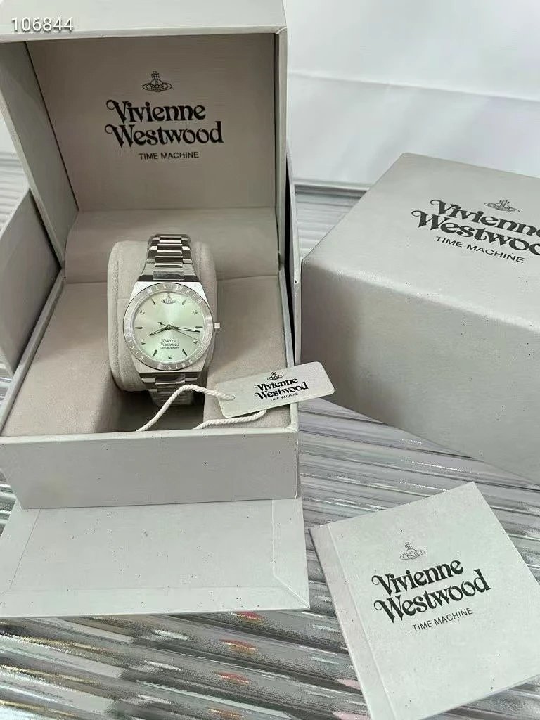 349 Vivienne Westwood 34