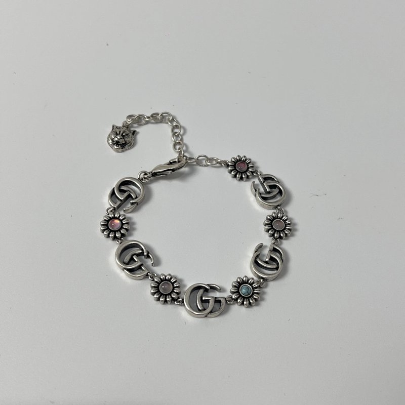 Bracelet from Yin Kuang's Shop