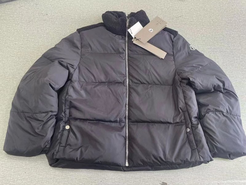 Moncler bag