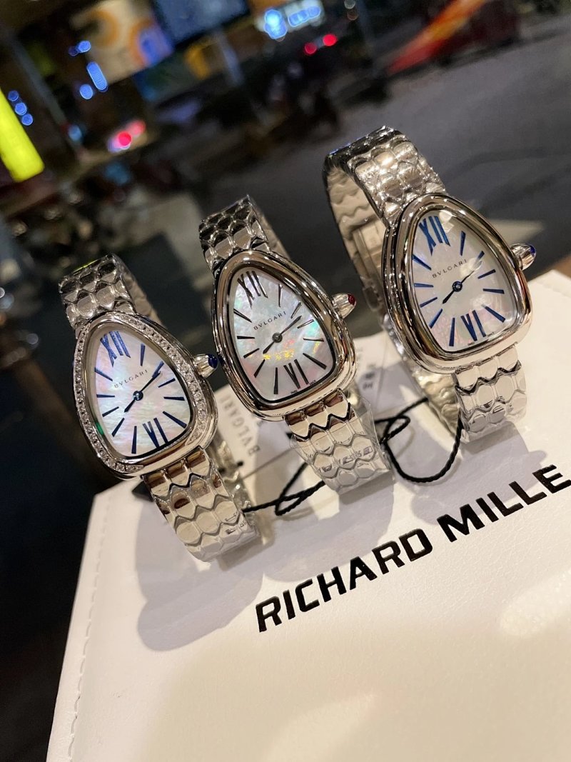 Bulgari 2 33mm Serpenti