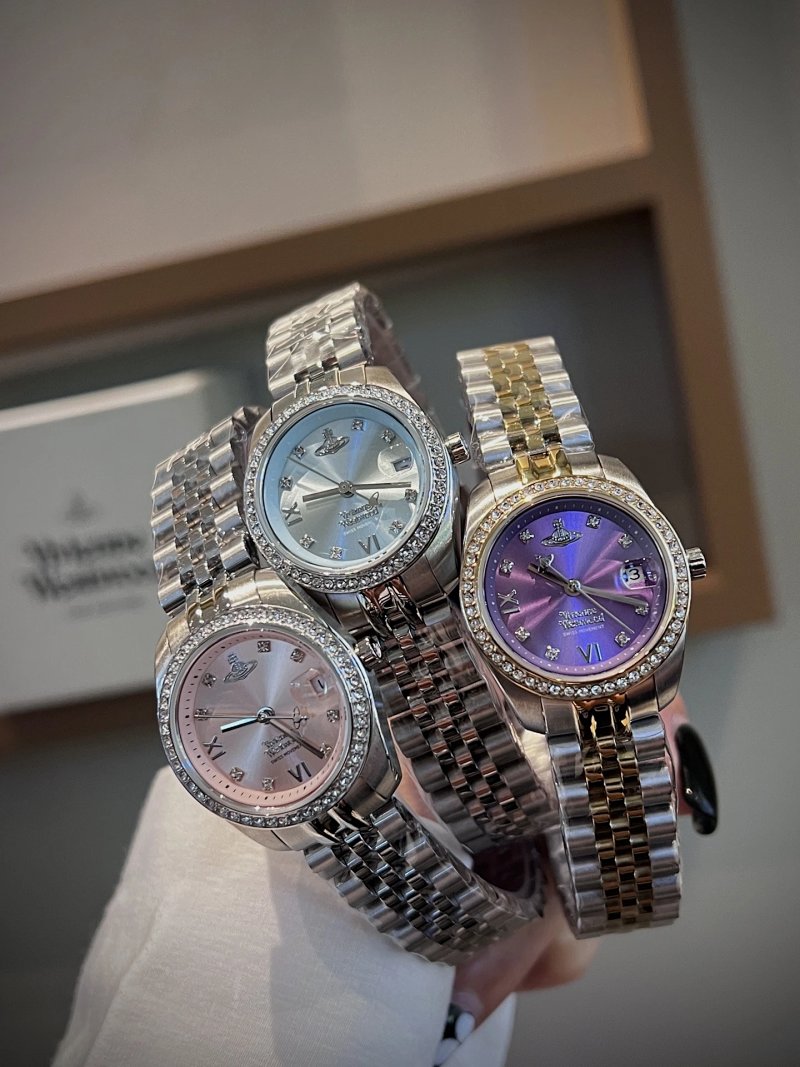 3 28mm Vivienne Westwood