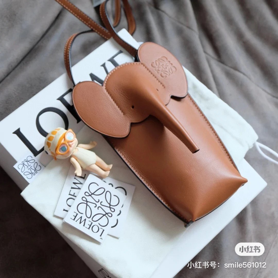 爆款现货罗家新款 小象手机包 进口牛皮 超级卖萌 男女同款 手机袋  单肩斜挎包包迷你小包真皮女包