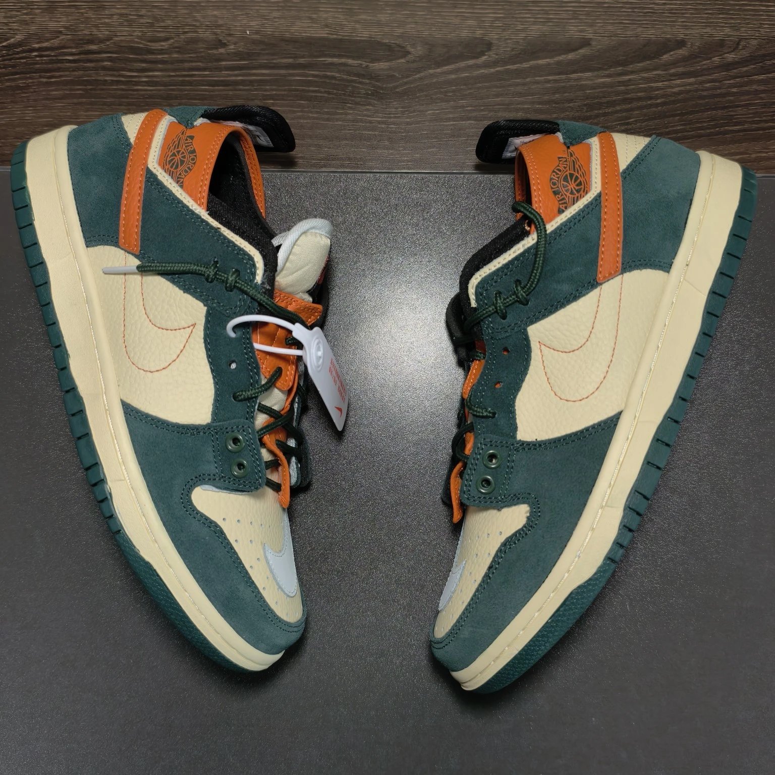 KIKS x EJDER x Womens Dunk SB Low Deconstructed