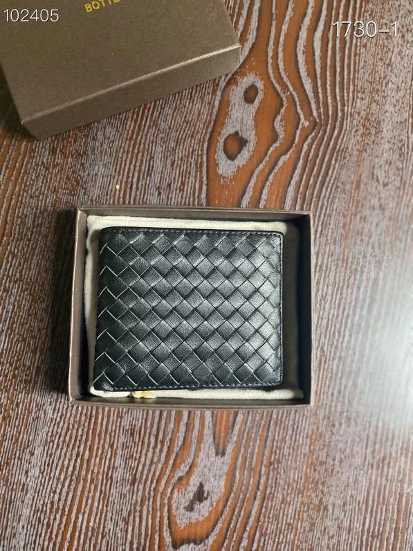 Bottega veneta Wallet Intrecciato Bifold Wallet