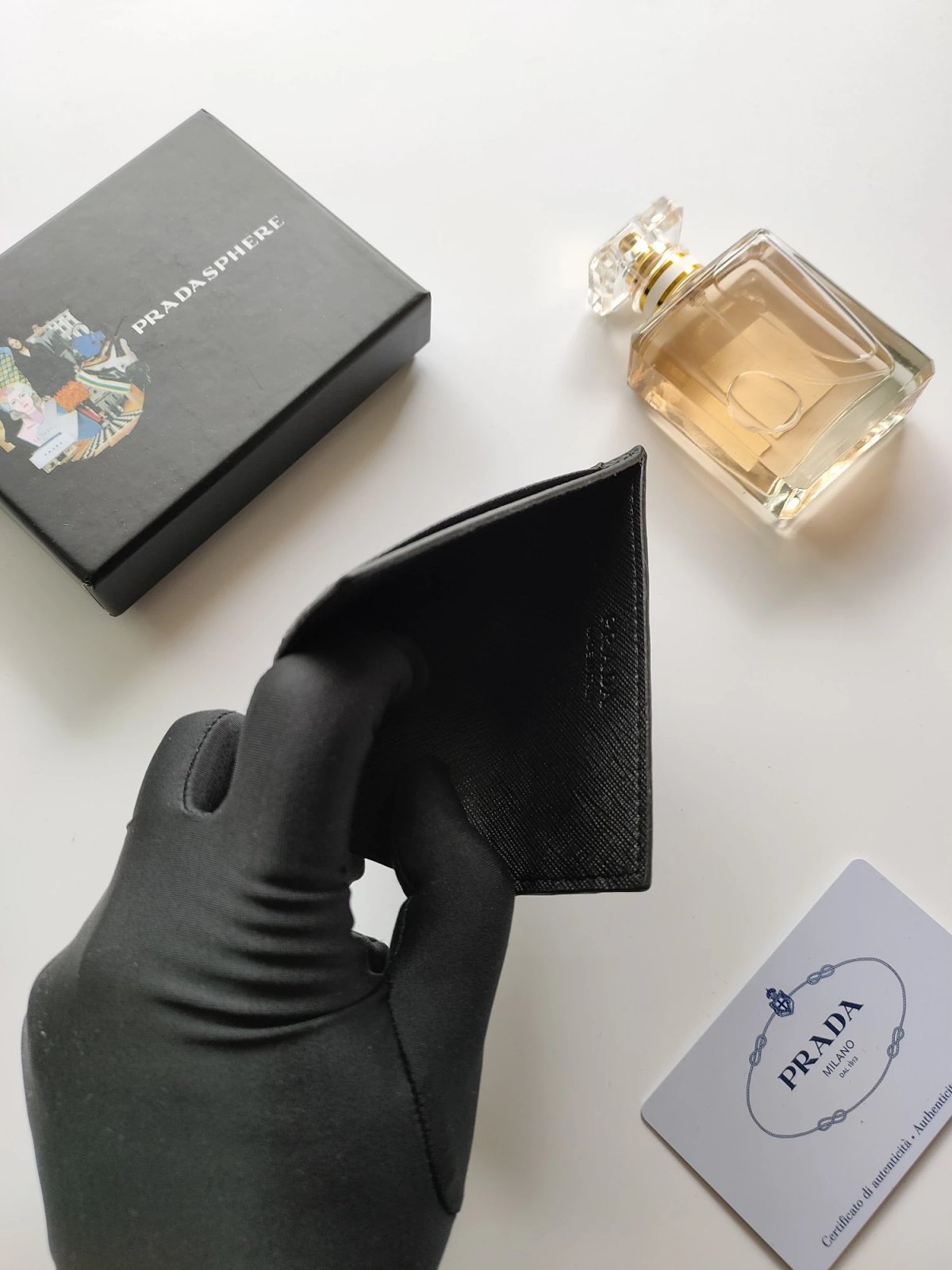 Prada Saffiano Leather Card Holder Black product detail 46 in Litbuy spreadsheet finds