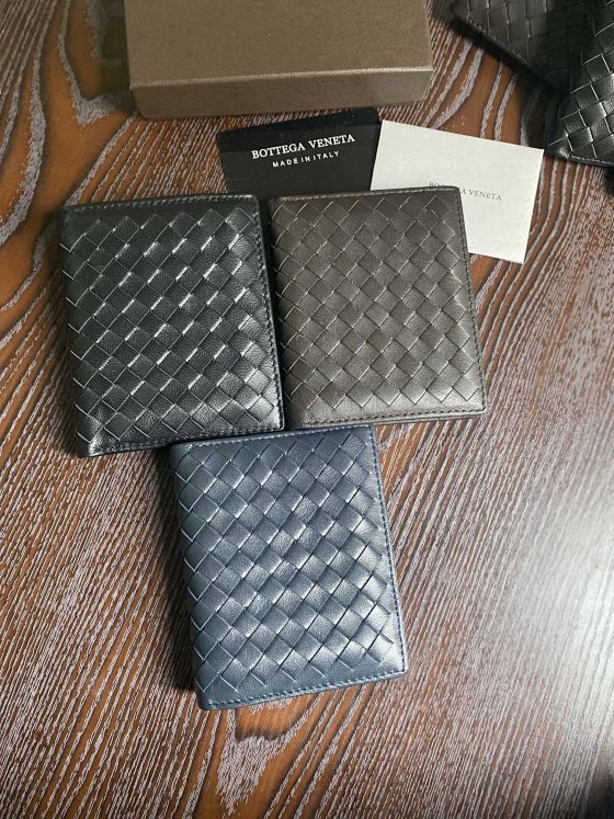 Bottega Veneta Black Calfskin Handwoven Wallet Card Holder