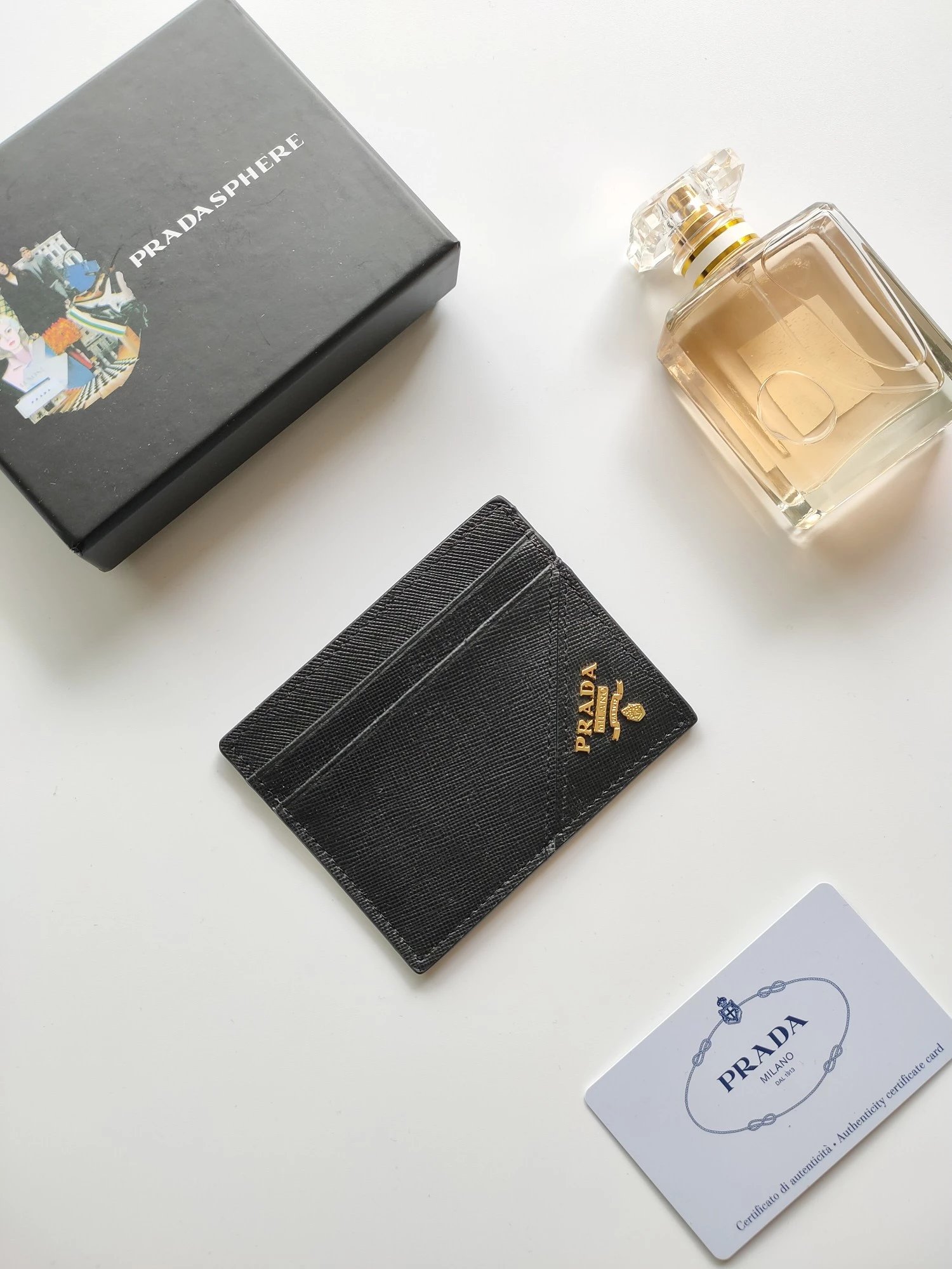 PP Cardholder photo 3