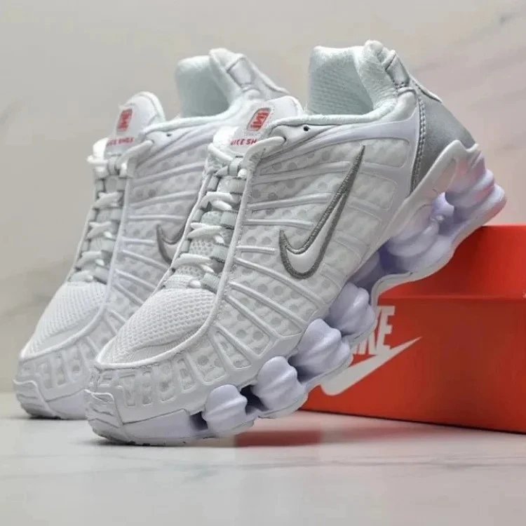 Nike Shox R4 Black Silver Sneakers - 35