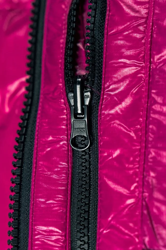 Canada Goose Down Jackets Short glossy puffer jacket product detail image 36