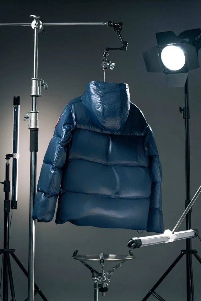 Canada Goose Down Jackets Crofton Puffer Jacket product detail image 6