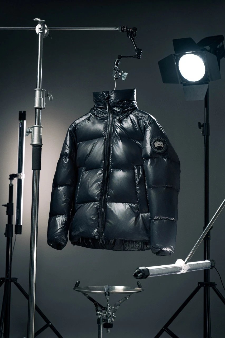 Canada Goose Down Jackets Crofton Puffer Jacket — Black Label
