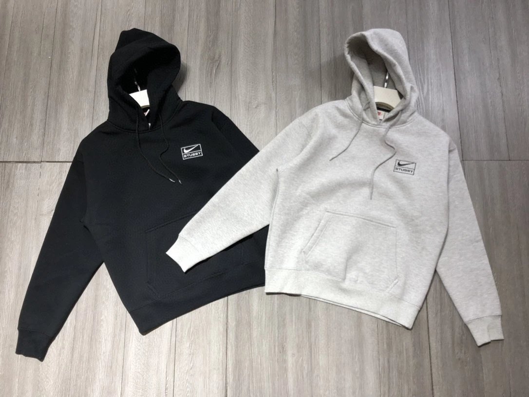 Pure original version OS loose version! Super thick velvet! [Black DN4029 Gray DJ9489 Nike x Stussy joint model Crew Fleece chest logo print velvet warm hooded pullover sweatshirt gray velvet thickened brushed velvet