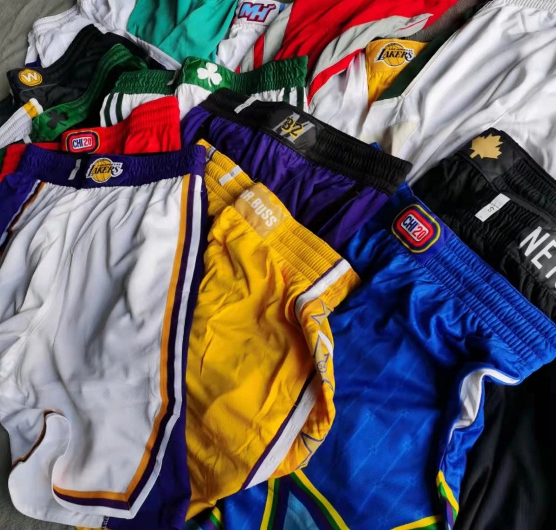 NBA shorts with new fabric, double pockets, mixed design, random, optional, please make a wish, try to find them, no returns or exchanges, don't mind, don't take photos