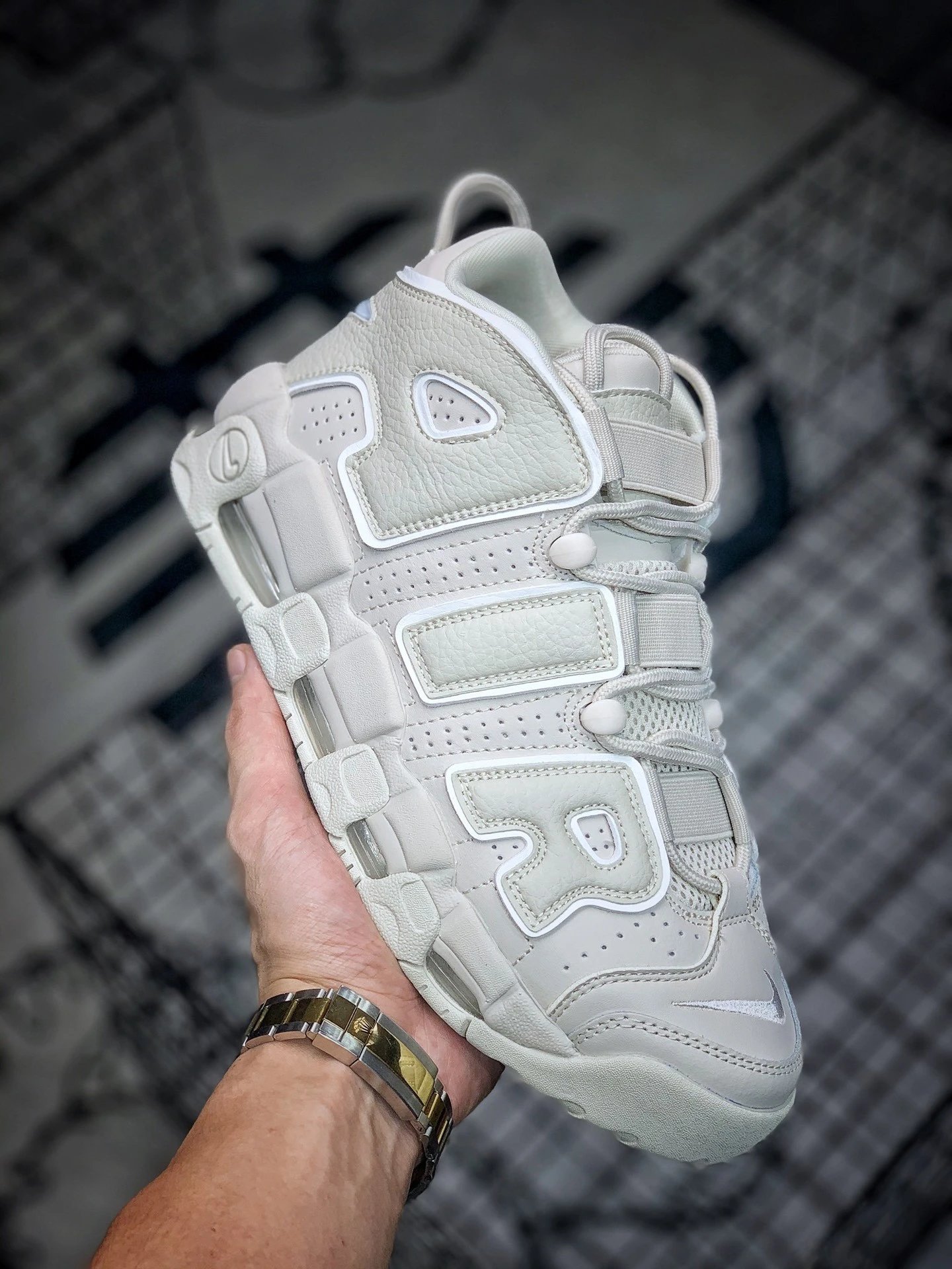 Nike Wmns Air More Uptempo Light Bone