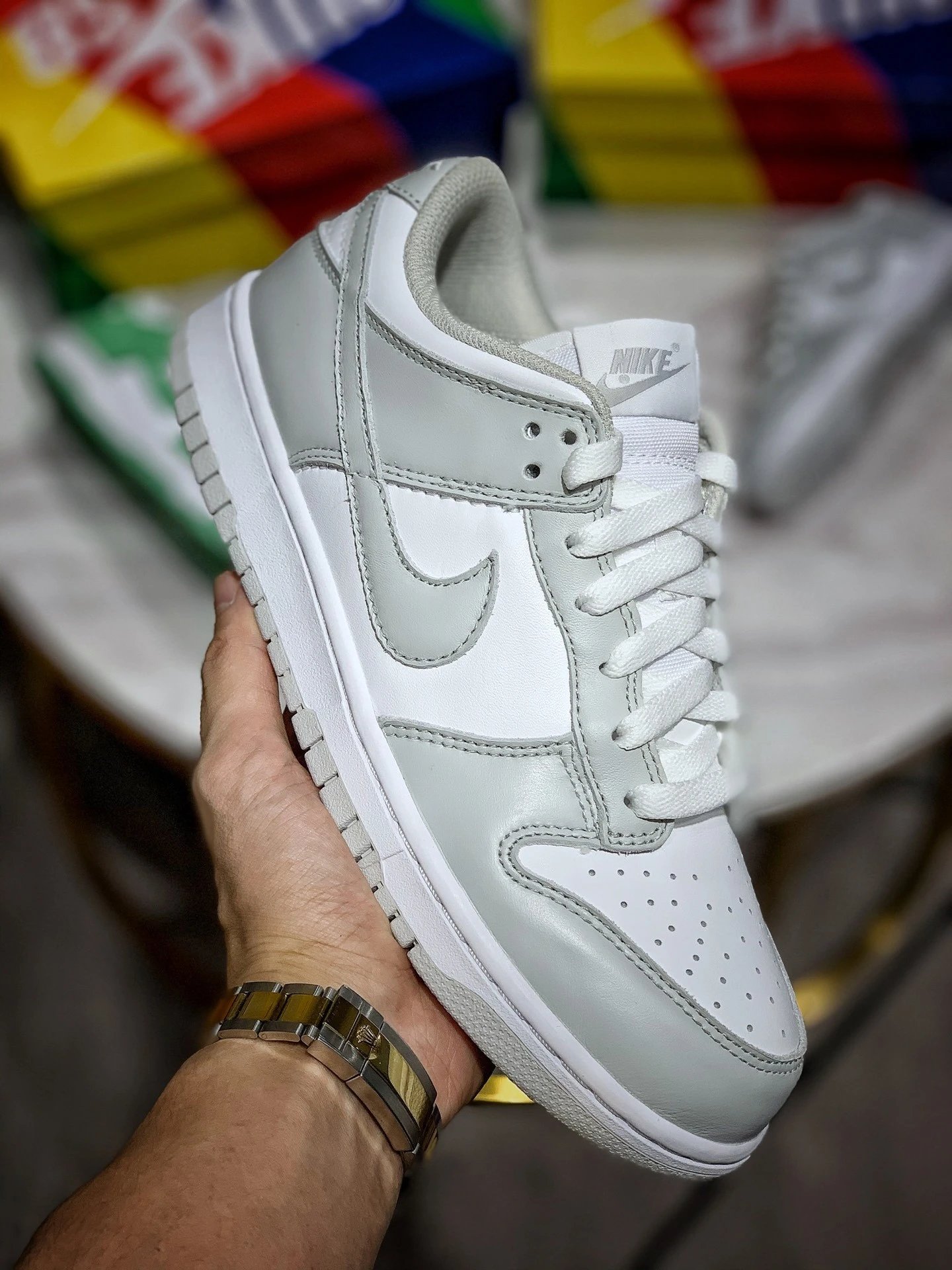 Nike SB Dunk Low Silver Ash