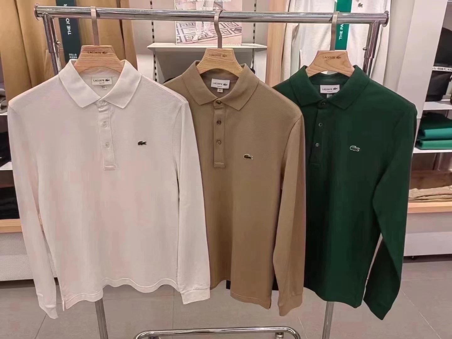 [9.5/10] Huang Zitao endorses three button long sleeved Polo men's autumn pure cotton bead long sleeved business casual solid color knitted shirt men's open chest lapel PH5894