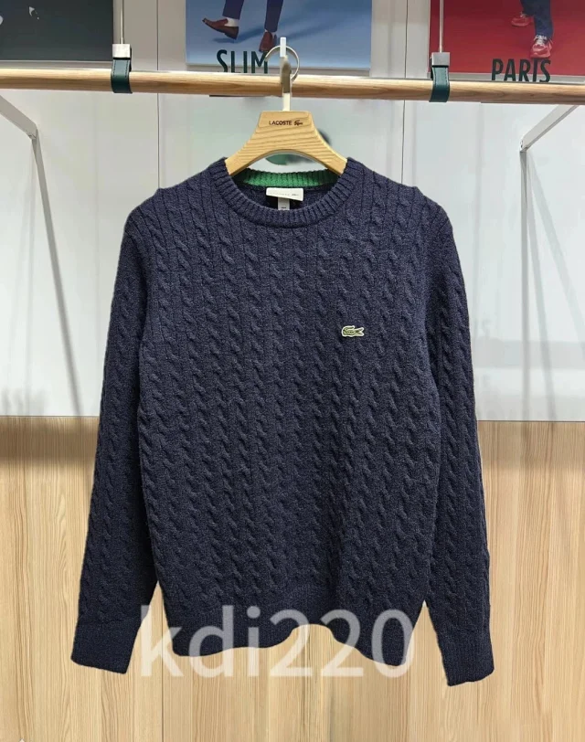 Lacoste Knitwear Cable-knit crewneck sweater with crocodile patch product detail image 9